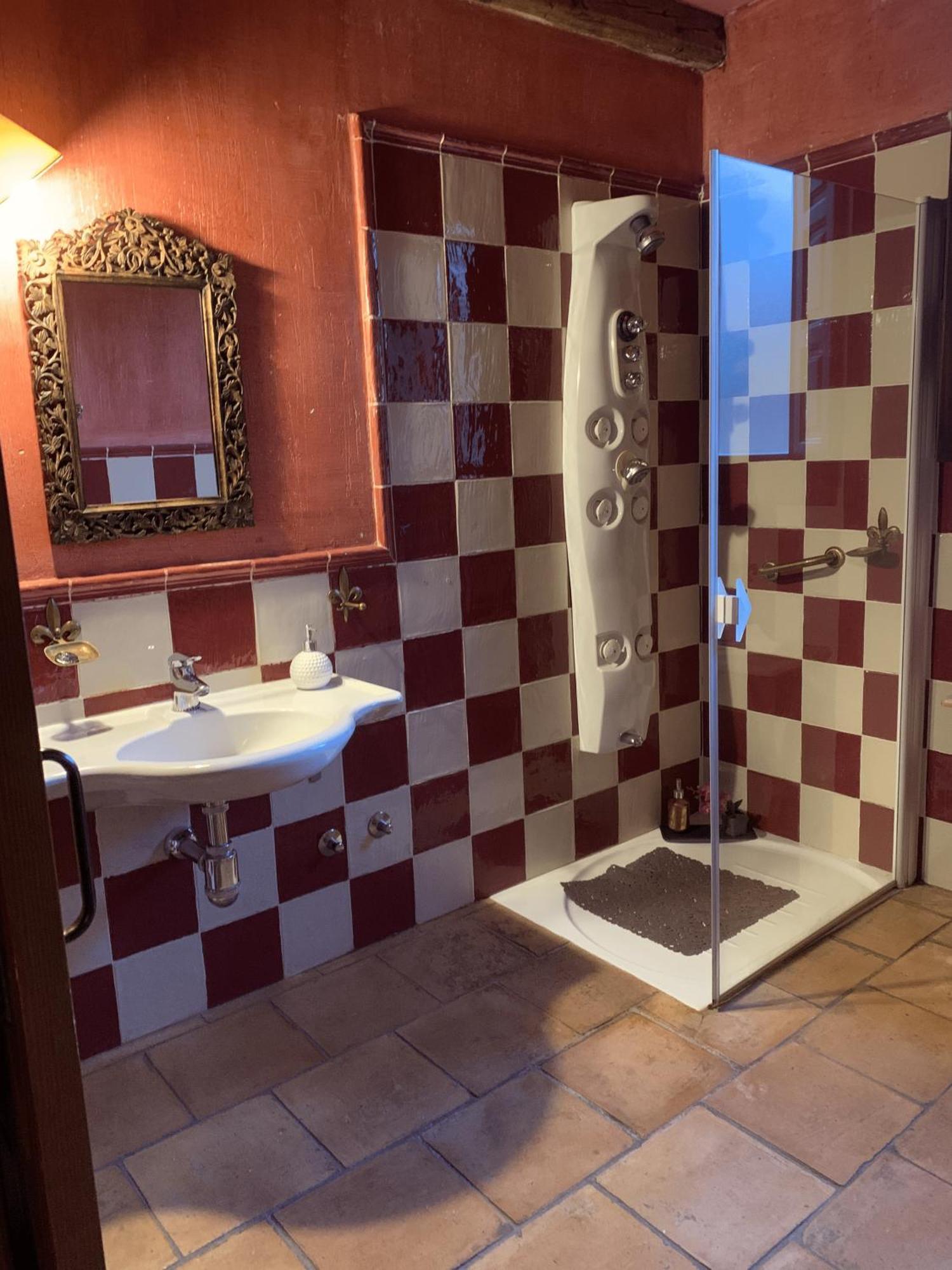 Posada Restaurante Fuenteplateada كوياذو إرموسو المظهر الخارجي الصورة